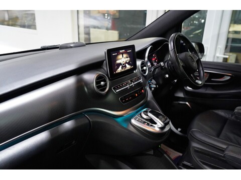 Mercedes-Benz V 220 D Amg Line L 2.2 5dr Mpv Automatic Diesel