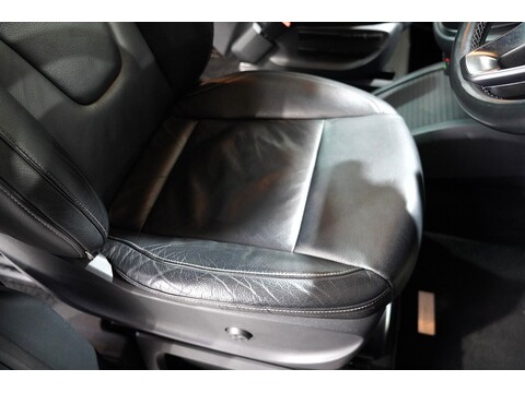 Mercedes-Benz V 220 D Amg Line L 2.2 5dr Mpv Automatic Diesel