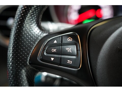 Mercedes-Benz V 220 D Amg Line L 2.2 5dr Mpv Automatic Diesel