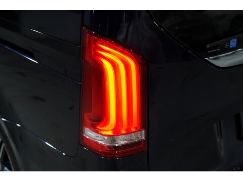 Mercedes-Benz V 220 D Amg Line L 2.2 5dr Mpv Automatic Diesel