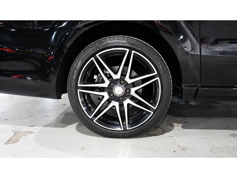 Mercedes-Benz 2017 Mercedes Benz V220 D Amg Line - 2.2 Diesel Euro 6 - Long Wheel Base - Huge Spec