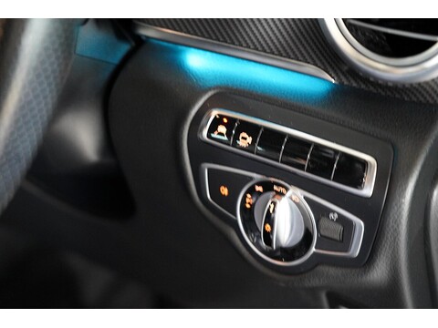 Mercedes-Benz 2017 Mercedes Benz V220 D Amg Line - 2.2 Diesel Euro 6 - Long Wheel Base - Huge Spec