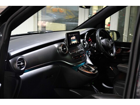 Mercedes-Benz 2017 Mercedes Benz V220 D Amg Line - 2.2 Diesel Euro 6 - Long Wheel Base - Huge Spec