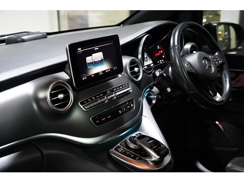 Mercedes-Benz 2017 Mercedes Benz V220 D Amg Line - 2.2 Diesel Euro 6 - Long Wheel Base - Huge Spec