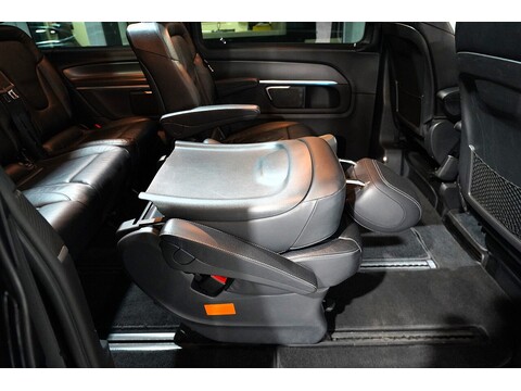 Mercedes-Benz 2017 Mercedes Benz V220 D Amg Line - 2.2 Diesel Euro 6 - Long Wheel Base - Huge Spec