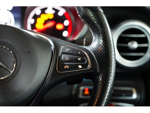 Mercedes-Benz 2017 Mercedes Benz V220 D Amg Line - 2.2 Diesel Euro 6 - Long Wheel Base - Huge Spec