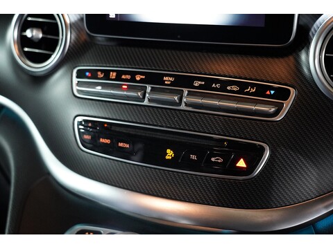 Mercedes-Benz 2017 Mercedes Benz V220 D Amg Line - 2.2 Diesel Euro 6 - Long Wheel Base - Huge Spec