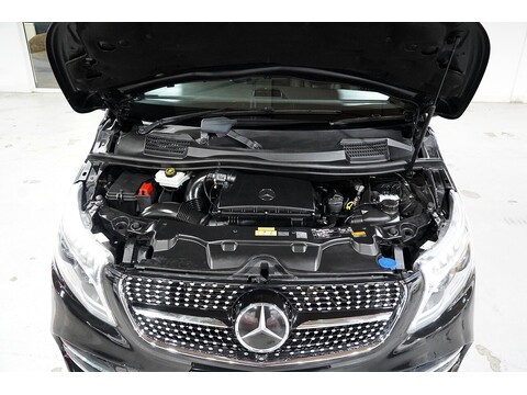 Mercedes-Benz 2017 Mercedes Benz V220 D Amg Line - 2.2 Diesel Euro 6 - Long Wheel Base - Huge Spec