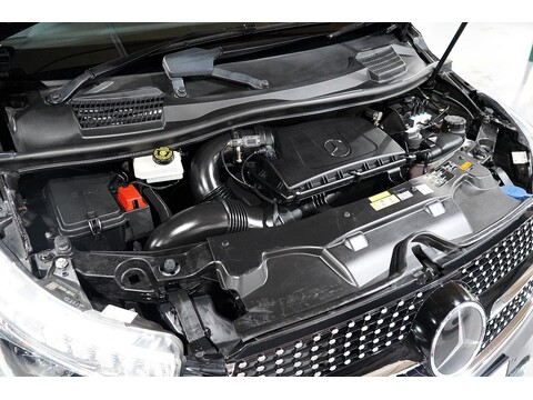 Mercedes-Benz 2017 Mercedes Benz V220 D Amg Line - 2.2 Diesel Euro 6 - Long Wheel Base - Huge Spec