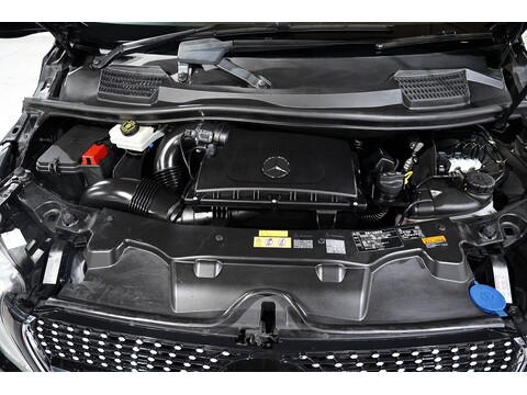 Mercedes-Benz 2017 Mercedes Benz V220 D Amg Line - 2.2 Diesel Euro 6 - Long Wheel Base - Huge Spec