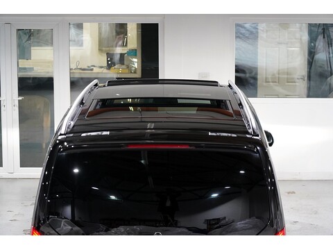 Mercedes-Benz 2017 Mercedes Benz V220 D Amg Line - 2.2 Diesel Euro 6 - Long Wheel Base - Huge Spec