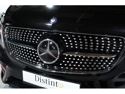 Mercedes-Benz 2017 Mercedes Benz V220 D Amg Line - 2.2 Diesel Euro 6 - Long Wheel Base - Huge Spec