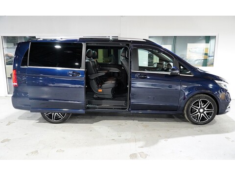 Mercedes-Benz 2017 Mercedes Benz V220 D Amg Line - 2.2 Diesel Euro 6 - Long Wheel Base - Huge Spec