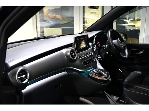 Mercedes-Benz 2017 Mercedes Benz V220 D Amg Line - 2.2 Diesel Euro 6 - Long Wheel Base - Huge Spec