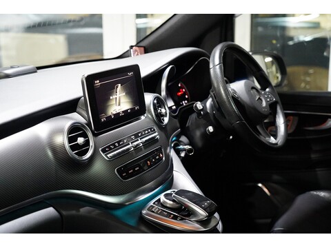 Mercedes-Benz 2017 Mercedes Benz V220 D Amg Line - 2.2 Diesel Euro 6 - Long Wheel Base - Huge Spec