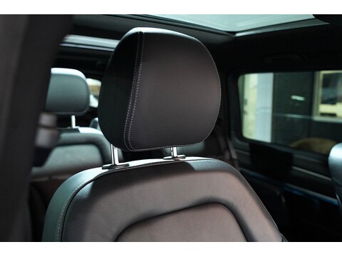 Mercedes-Benz 2017 Mercedes Benz V220 D Amg Line - 2.2 Diesel Euro 6 - Long Wheel Base - Huge Spec