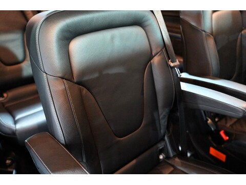 Mercedes-Benz 2017 Mercedes Benz V220 D Amg Line - 2.2 Diesel Euro 6 - Long Wheel Base - Huge Spec