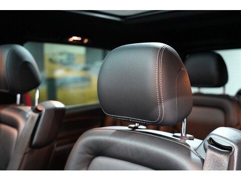 Mercedes-Benz 2017 Mercedes Benz V220 D Amg Line - 2.2 Diesel Euro 6 - Long Wheel Base - Huge Spec