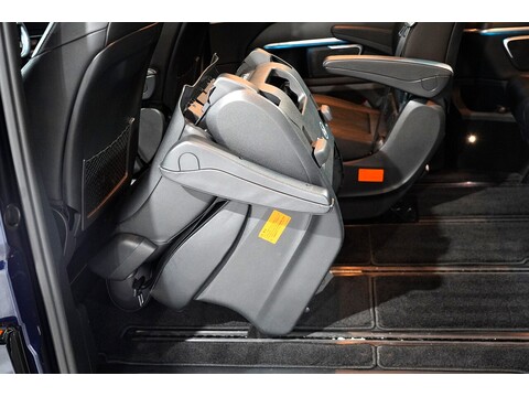 Mercedes-Benz 2017 Mercedes Benz V220 D Amg Line - 2.2 Diesel Euro 6 - Long Wheel Base - Huge Spec