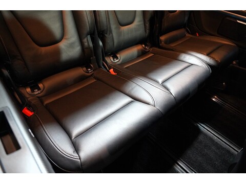 Mercedes-Benz 2017 Mercedes Benz V220 D Amg Line - 2.2 Diesel Euro 6 - Long Wheel Base - Huge Spec