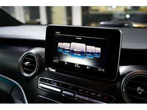 Mercedes-Benz 2017 Mercedes Benz V220 D Amg Line - 2.2 Diesel Euro 6 - Long Wheel Base - Huge Spec