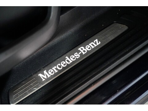 Mercedes-Benz 2017 Mercedes Benz V220 D Amg Line - 2.2 Diesel Euro 6 - Long Wheel Base - Huge Spec