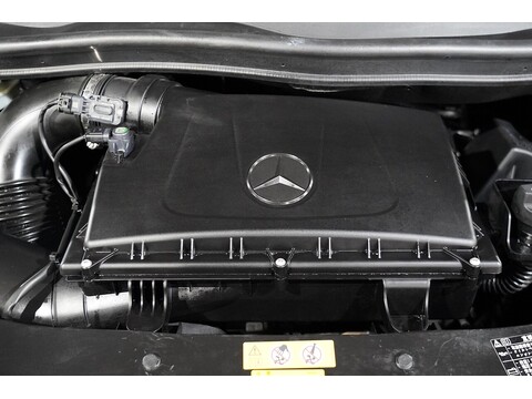 Mercedes-Benz 2017 Mercedes Benz V220 D Amg Line - 2.2 Diesel Euro 6 - Long Wheel Base - Huge Spec
