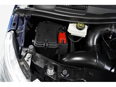 Mercedes-Benz 2017 Mercedes Benz V220 D Amg Line - 2.2 Diesel Euro 6 - Long Wheel Base - Huge Spec