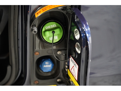 Mercedes-Benz 2017 Mercedes Benz V220 D Amg Line - 2.2 Diesel Euro 6 - Long Wheel Base - Huge Spec