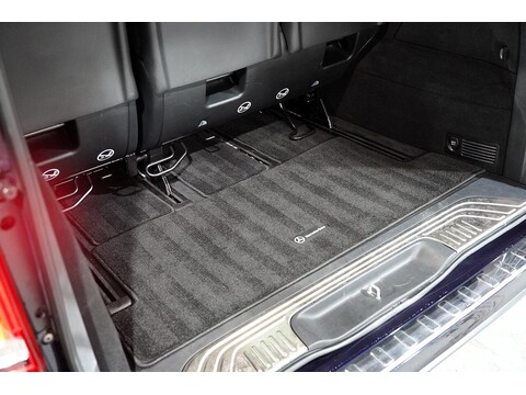 Mercedes-Benz 2017 Mercedes Benz V220 D Amg Line - 2.2 Diesel Euro 6 - Long Wheel Base - Huge Spec