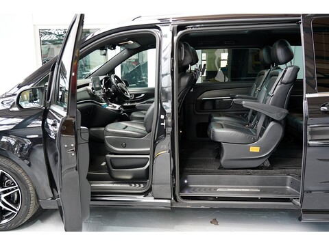 Mercedes-Benz 2016 Mercedes Benz V220 D Amg Line - 2.2 Diesel Euro 6 - Long Wheel Base - Huge Spec