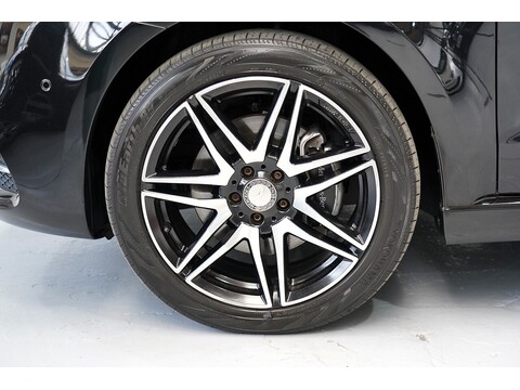 Mercedes-Benz 2016 Mercedes Benz V220 D Amg Line - 2.2 Diesel Euro 6 - Long Wheel Base - Huge Spec