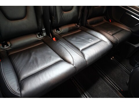 Mercedes-Benz 2016 Mercedes Benz V220 D Amg Line - 2.2 Diesel Euro 6 - Long Wheel Base - Huge Spec