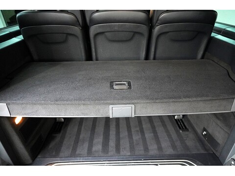 Mercedes-Benz 2016 Mercedes Benz V220 D Amg Line - 2.2 Diesel Euro 6 - Long Wheel Base - Huge Spec