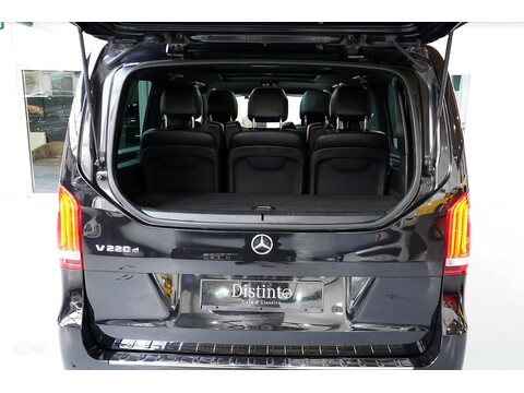 Mercedes-Benz 2016 Mercedes Benz V220 D Amg Line - 2.2 Diesel Euro 6 - Long Wheel Base - Huge Spec