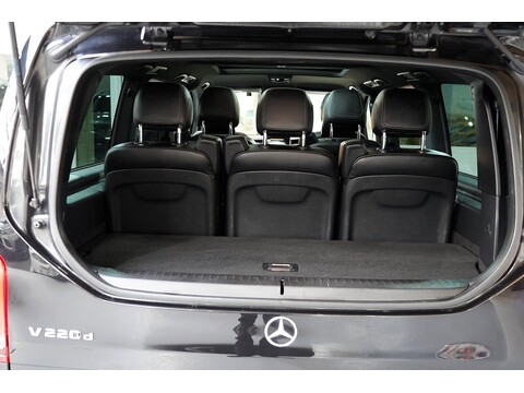 Mercedes-Benz 2016 Mercedes Benz V220 D Amg Line - 2.2 Diesel Euro 6 - Long Wheel Base - Huge Spec