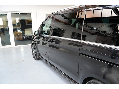 Mercedes-Benz 2017 Mercedes Benz V220 D Amg Line - 2.2 Diesel Euro 6 - Long Wheel Base - Huge Spec