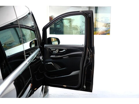 Mercedes-Benz 2017 Mercedes Benz V220 D Amg Line - 2.2 Diesel Euro 6 - Long Wheel Base - Huge Spec