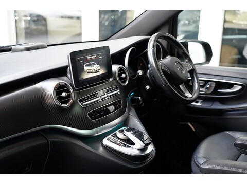 Mercedes-Benz 2017 Mercedes Benz V220 D Amg Line - 2.2 Diesel Euro 6 - Long Wheel Base - Huge Spec