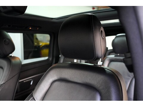 Mercedes-Benz 2017 Mercedes Benz V220 D Amg Line - 2.2 Diesel Euro 6 - Long Wheel Base - Huge Spec