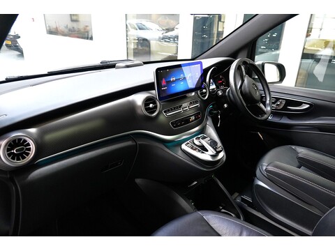 Mercedes-Benz 2018 Mercedes Benz V220 D Amg Line - 2.2 Diesel Euro 6 - Long Wheel Base - Huge Spec