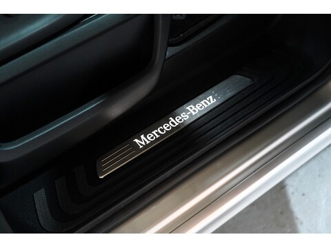 Mercedes-Benz 2018 Mercedes Benz V220 D Amg Line - 2.2 Diesel Euro 6 - Long Wheel Base - Huge Spec