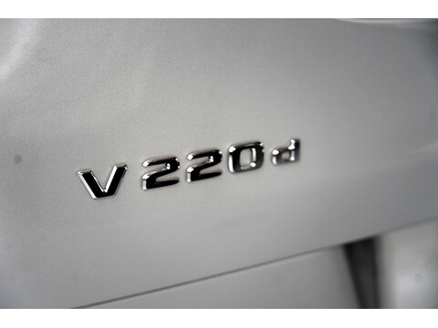 Mercedes-Benz 2018 Mercedes Benz V220 D Amg Line - 2.2 Diesel Euro 6 - Long Wheel Base - Huge Spec
