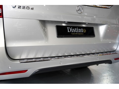 Mercedes-Benz 2018 Mercedes Benz V220 D Amg Line - 2.2 Diesel Euro 6 - Long Wheel Base - Huge Spec