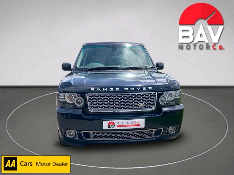 Land Rover 4.4 TD V8 Vogue SUV 5dr Diesel Auto 4WD Euro 5 (313 bhp)
