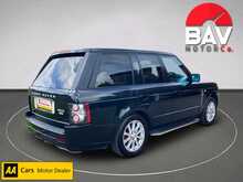Land Rover 4.4 TD V8 Vogue SUV 5dr Diesel Auto 4WD Euro 5 (313 bhp)