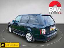 Land Rover 4.4 TD V8 Vogue SUV 5dr Diesel Auto 4WD Euro 5 (313 bhp)
