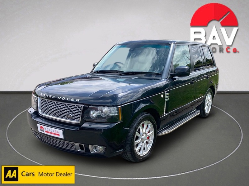 Land Rover 4.4 TD V8 Vogue SUV 5dr Diesel Auto 4WD Euro 5 (313 bhp)