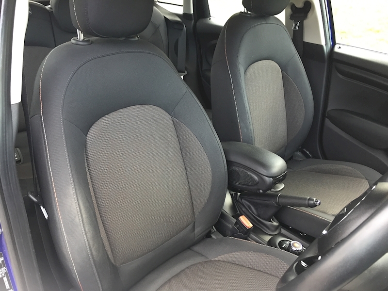 MINI 1.5 Cooper Classic Hatchback 5dr Petrol Manual Euro 6 (s/s) (136 ps)