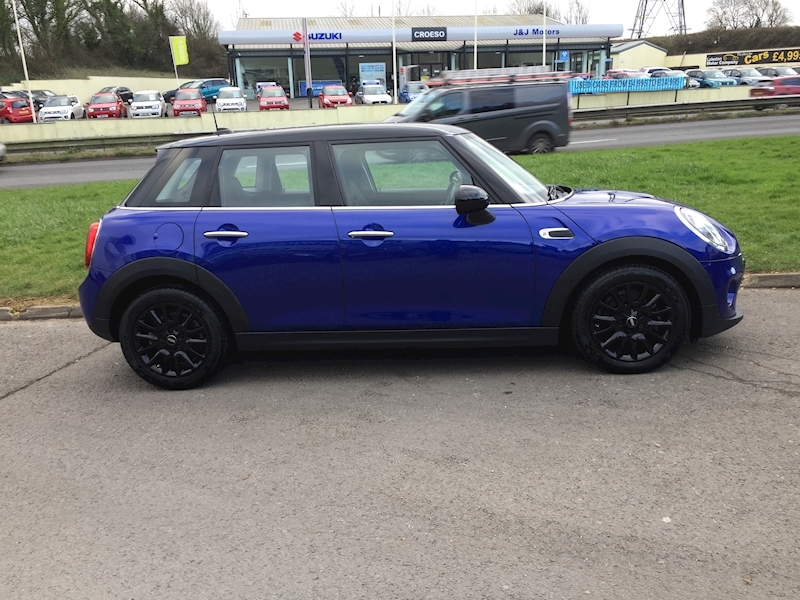 MINI 1.5 Cooper Classic Hatchback 5dr Petrol Manual Euro 6 (s/s) (136 ps)